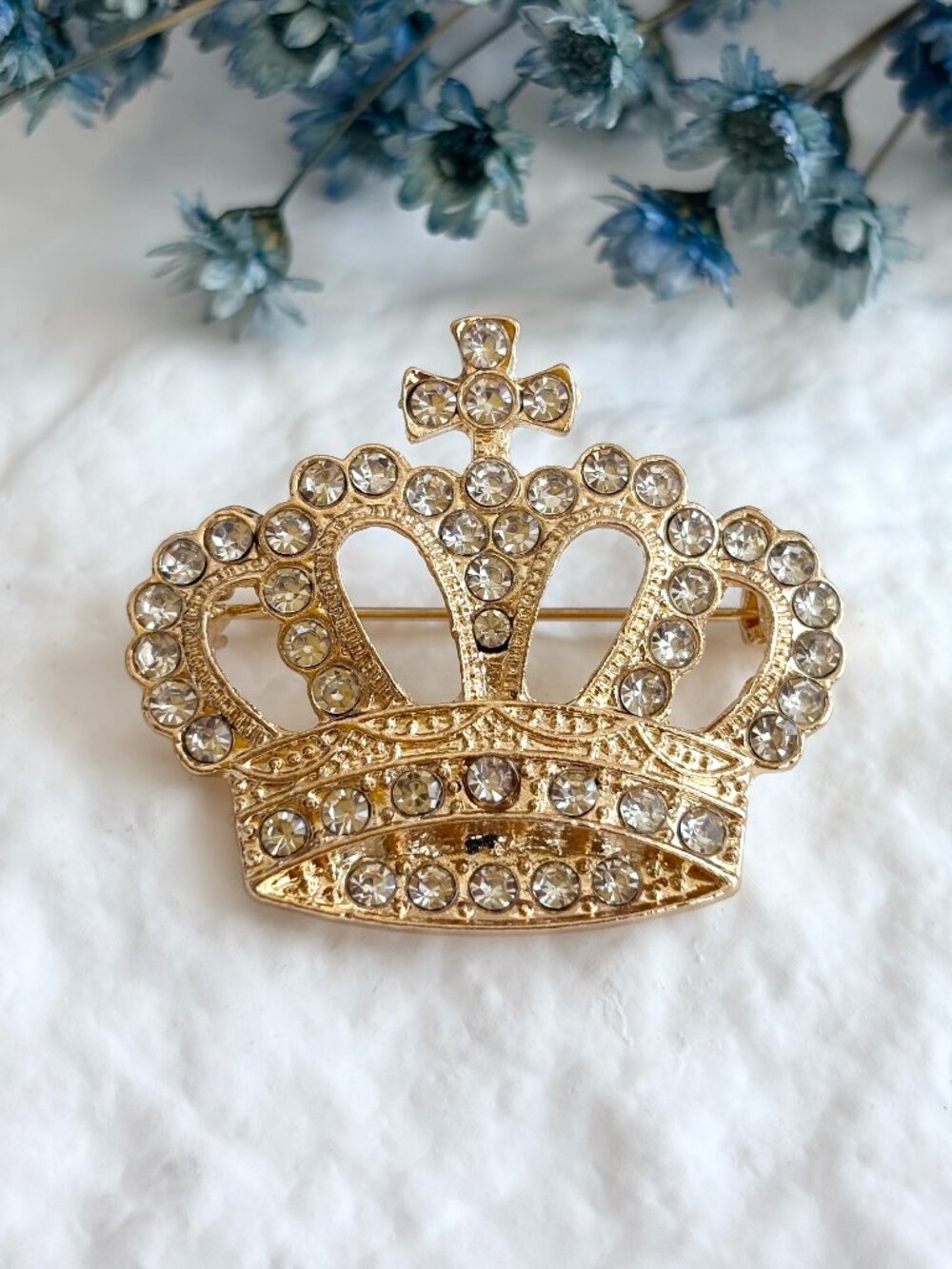 Crown Shaped Gold Toned Rhinestone Accented Vintage Inspired Brooch Pin